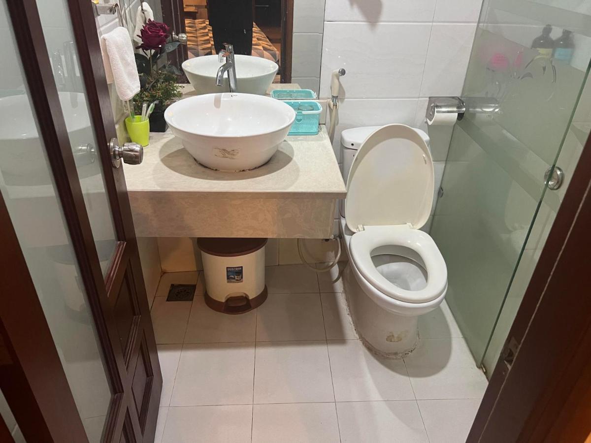 Redflower Hotel مدينة هوشي منه المظهر الخارجي الصورة