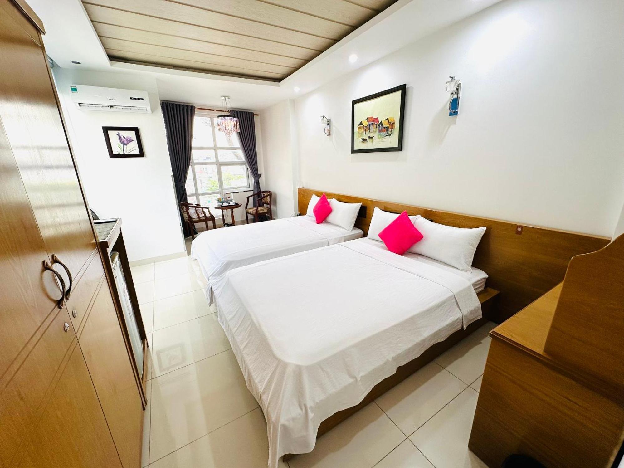 Redflower Hotel مدينة هوشي منه المظهر الخارجي الصورة