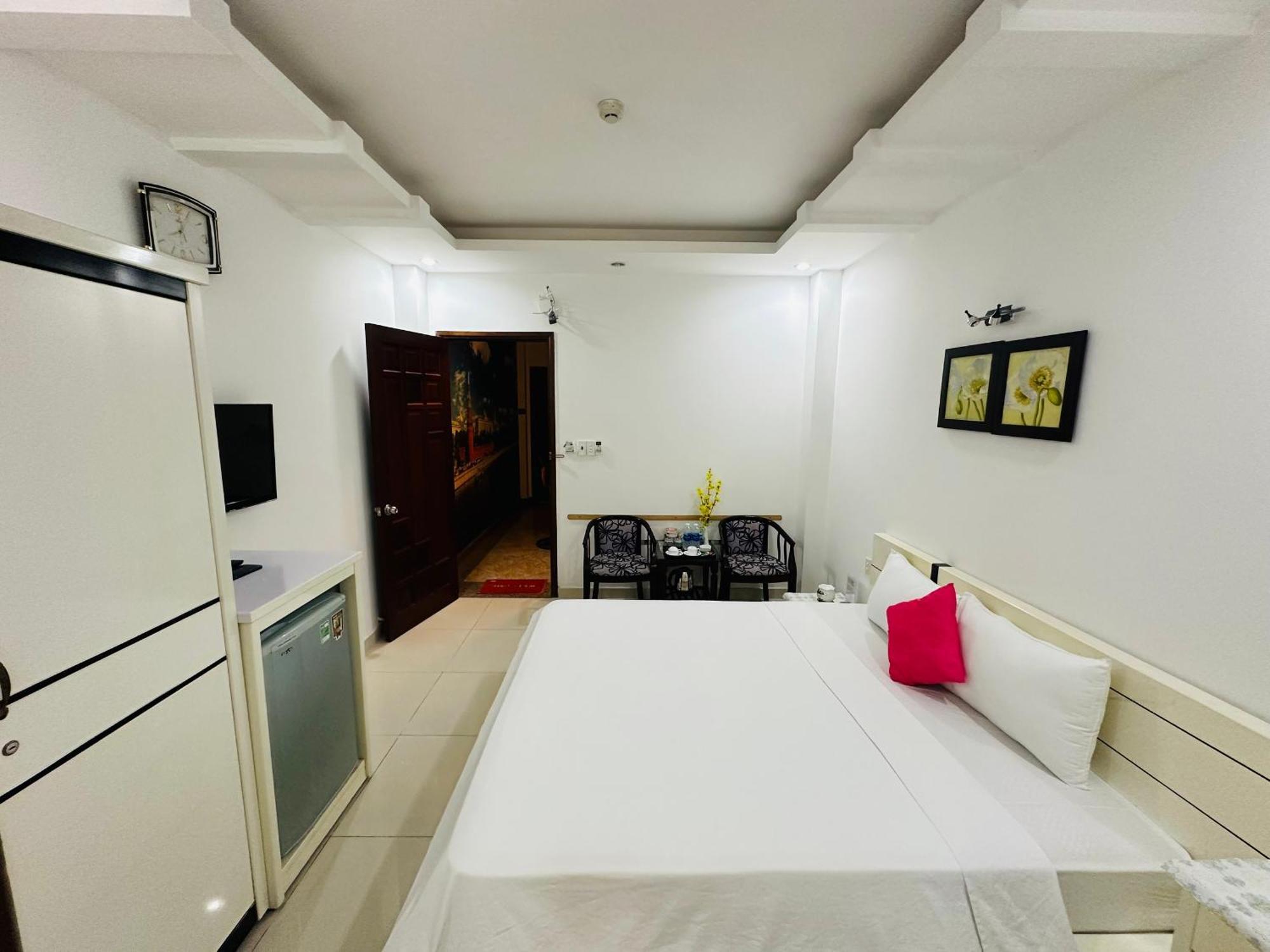 Redflower Hotel مدينة هوشي منه المظهر الخارجي الصورة