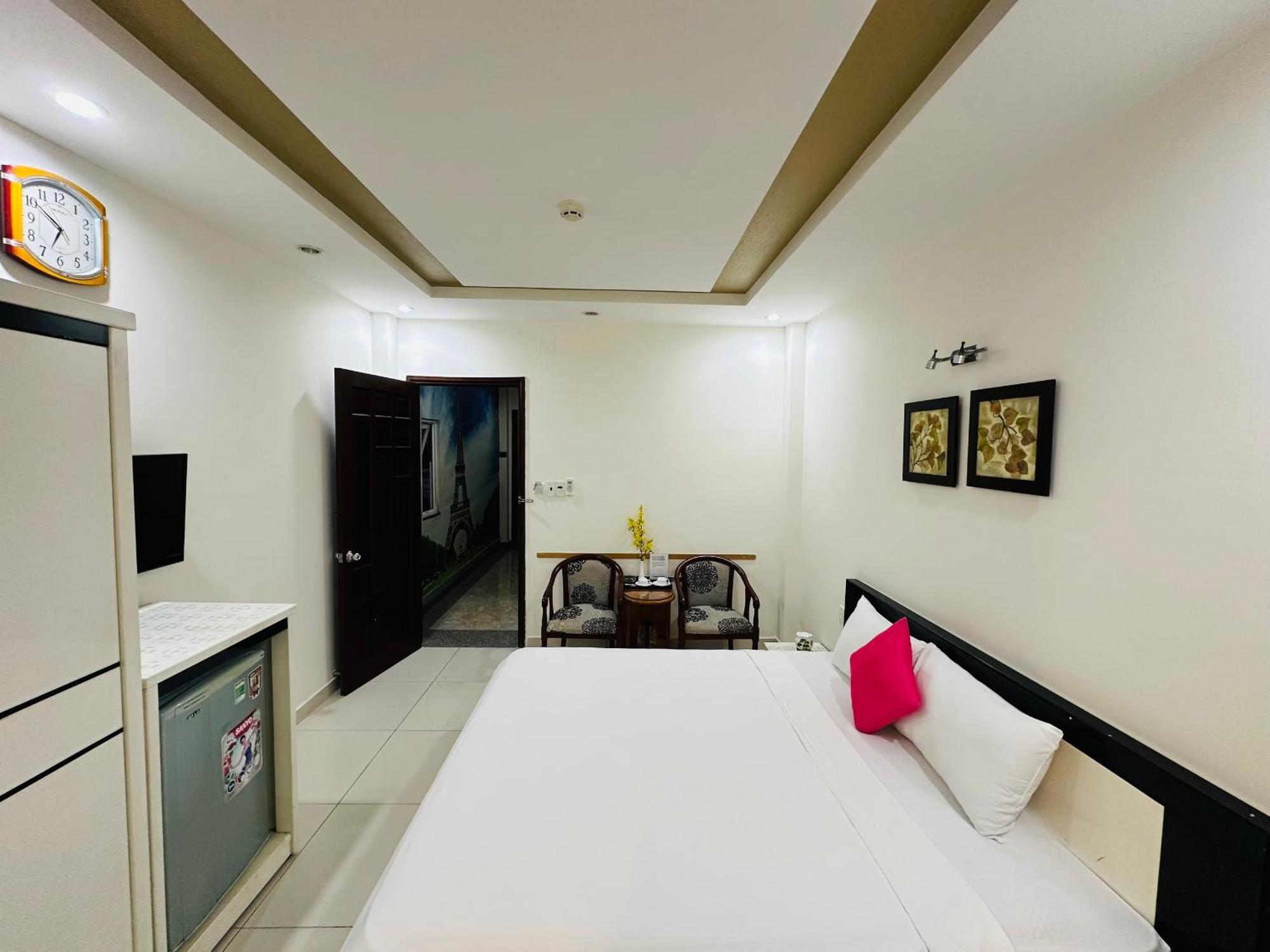 Redflower Hotel مدينة هوشي منه المظهر الخارجي الصورة