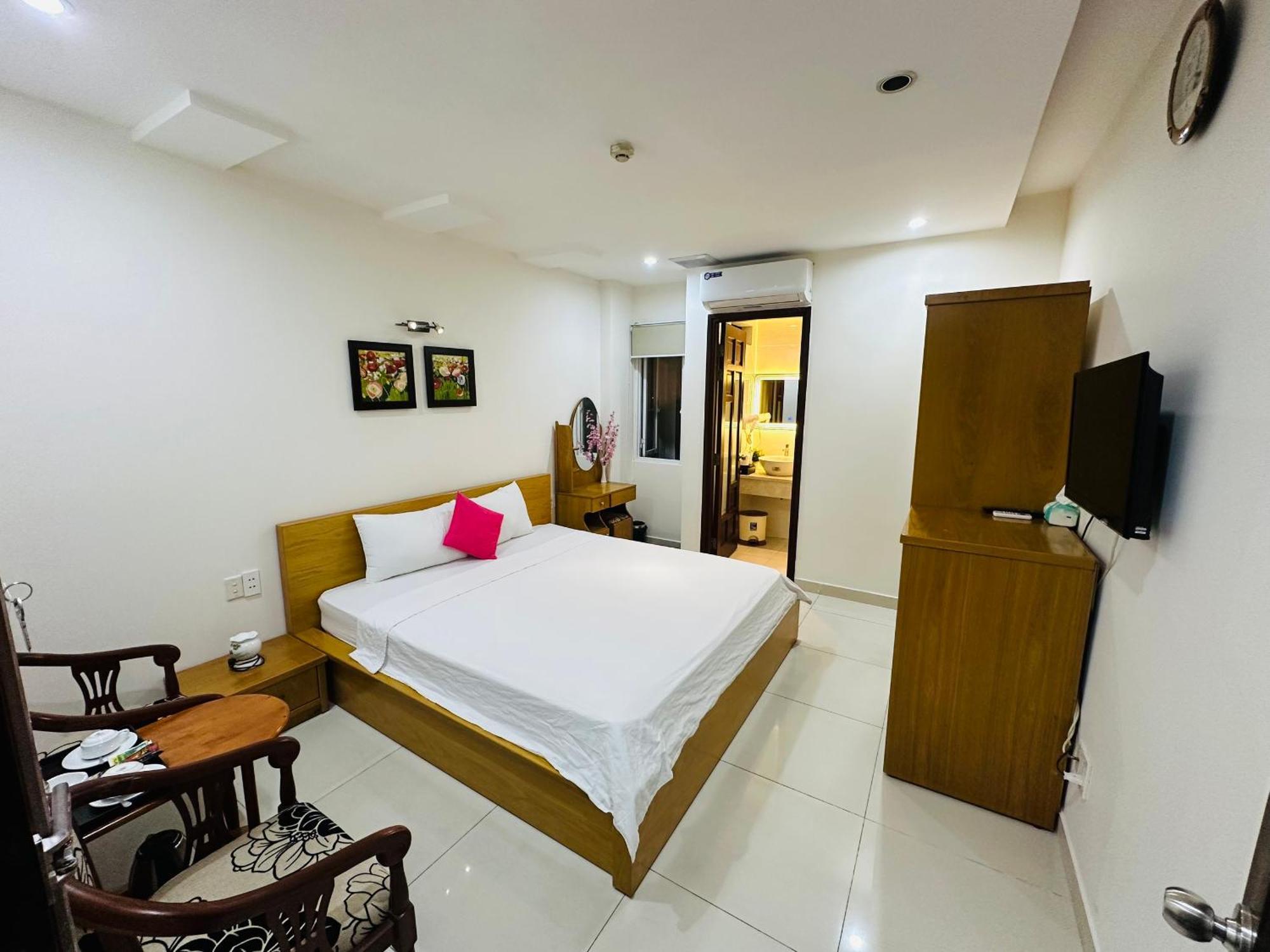 Redflower Hotel مدينة هوشي منه المظهر الخارجي الصورة