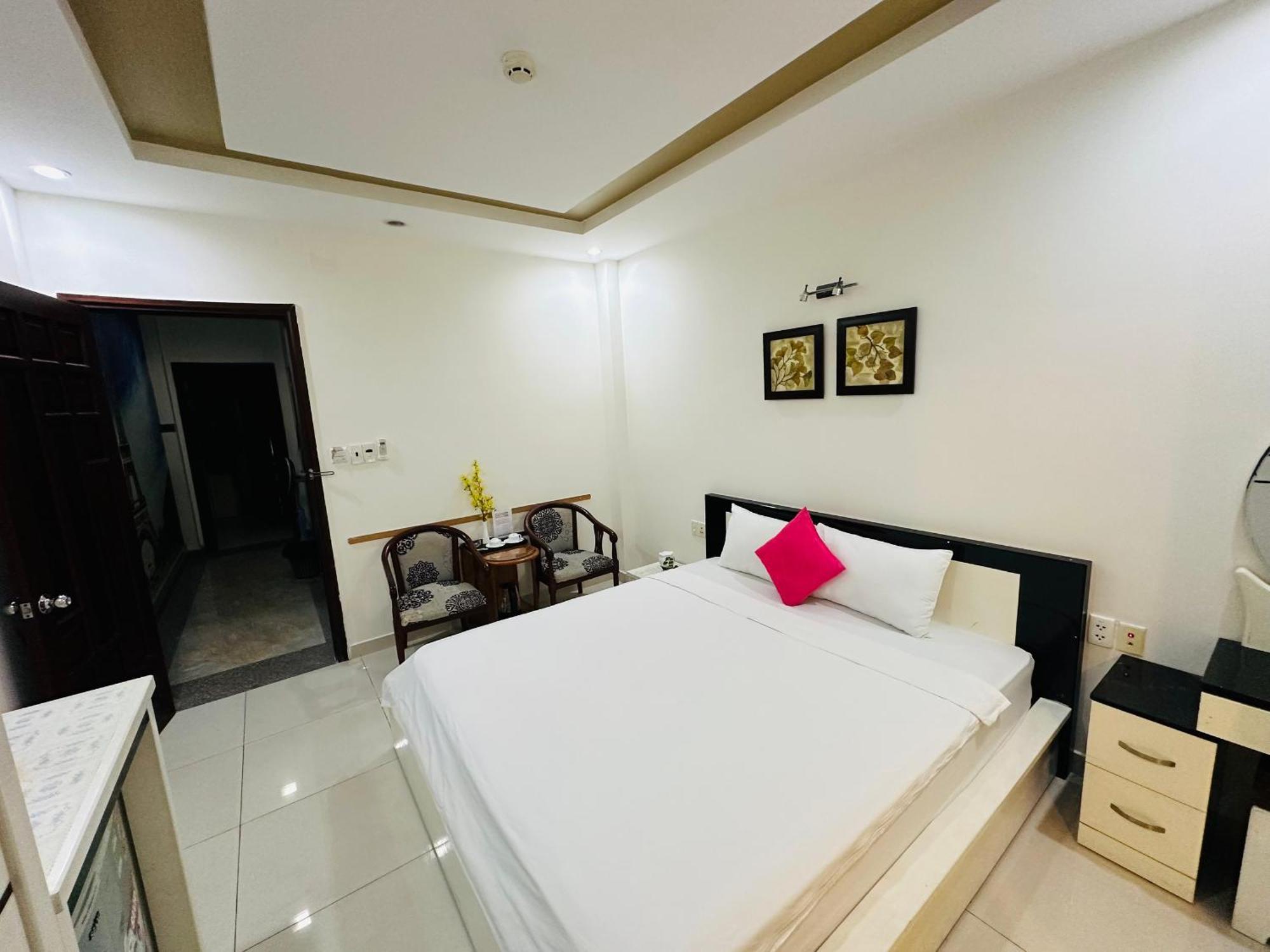 Redflower Hotel مدينة هوشي منه المظهر الخارجي الصورة
