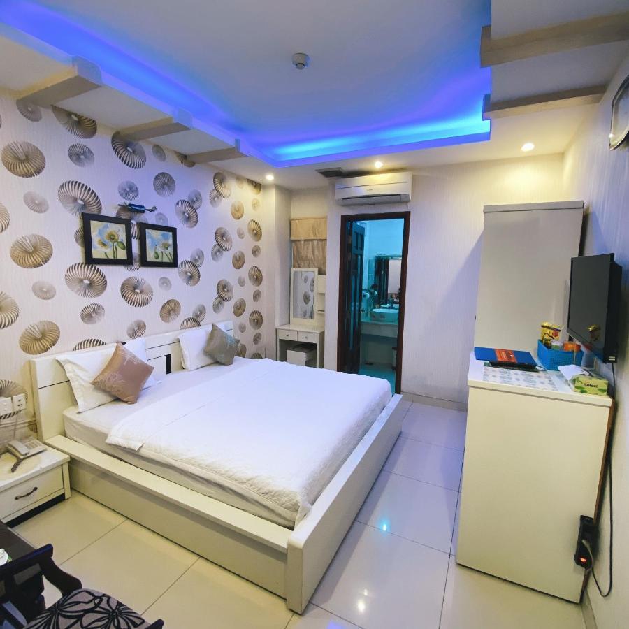 Redflower Hotel مدينة هوشي منه المظهر الخارجي الصورة