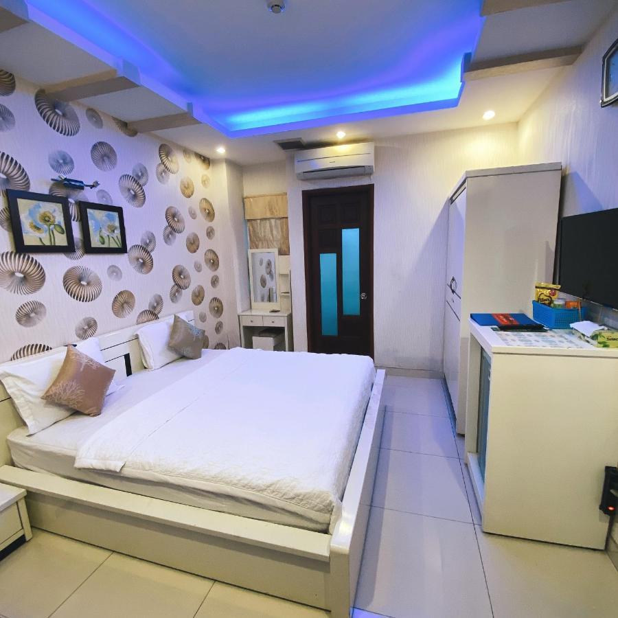 Redflower Hotel مدينة هوشي منه المظهر الخارجي الصورة