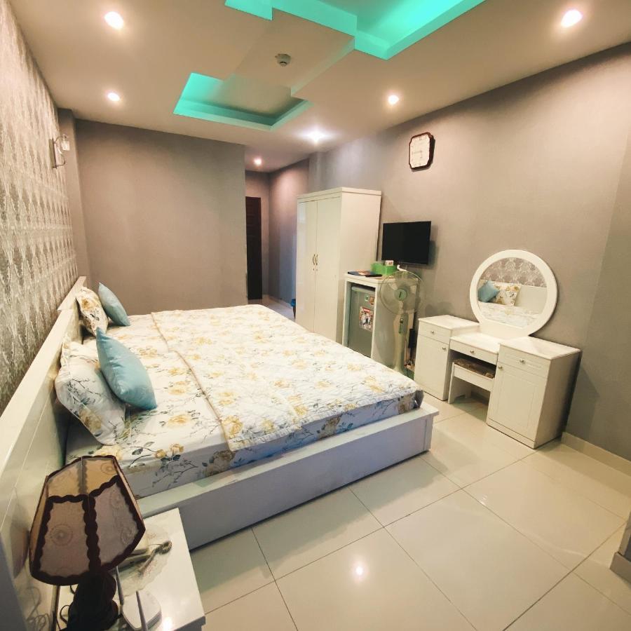 Redflower Hotel مدينة هوشي منه المظهر الخارجي الصورة